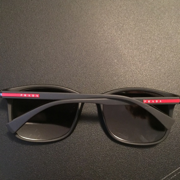 prada sunglasses/sport GREAT CONDITION - Picture 2 of 7